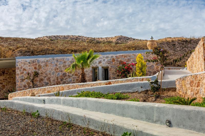 Desiterra Resort Suites & Villas คาร์เทราดอส ภายนอก รูปภาพ