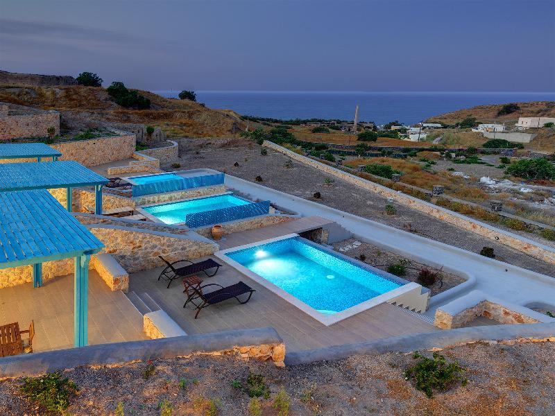 Desiterra Resort Suites & Villas คาร์เทราดอส ภายนอก รูปภาพ